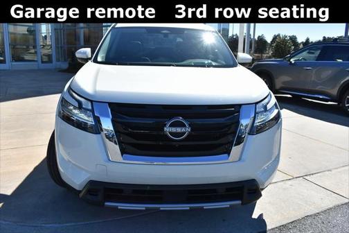 2024 Nissan Pathfinder Platinum 4WD