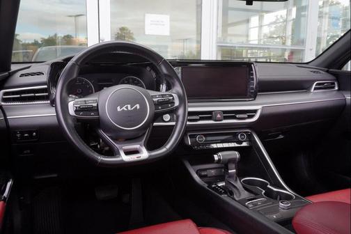 2022 Kia K5 GT-Line