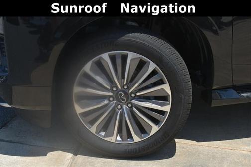 2025 INFINITI QX80 SENSORY AWD