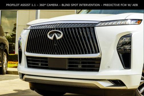 Radiant White 2026 INFINITI QX80 PURE AWD