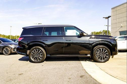 Mineral Black/Graphite Shadow 2026 INFINITI QX80 AUTOGRAPH AWD