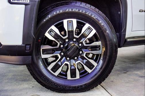 2024 GMC Sierra 2500 Denali Ultimate