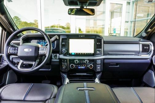 Star White Metallic Tri-Coat 2025 Ford F-450 Platinum