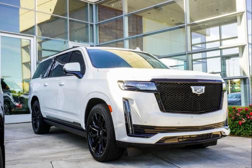 Crystal White Tricoat 2024 Cadillac Escalade ESV Sport Platinum