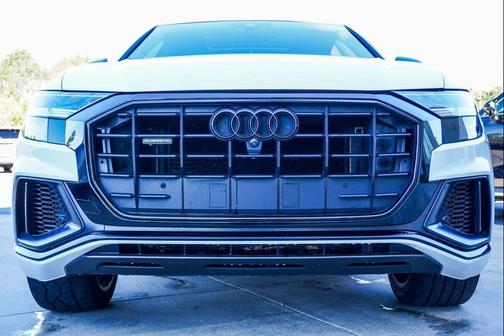 2020 Audi Q8 55 Premium Plus