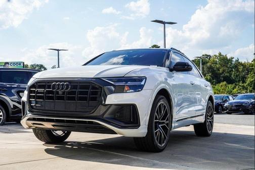 2020 Audi Q8 55 Premium Plus