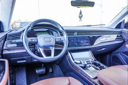 2020 Audi Q8 55 Premium Plus