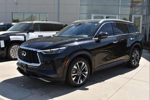 2022 INFINITI QX60 Luxe