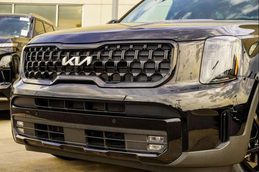 Ebony Black 2024 Kia Telluride SX Prestige X-Line