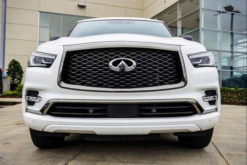 2024 INFINITI QX80 SENSORY AWD