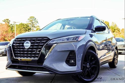 2024 Nissan Kicks SR