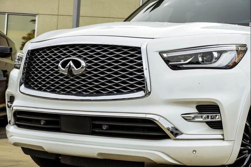 Moonstone White 2023 INFINITI QX80 SENSORY AWD
