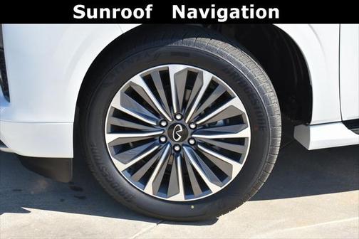 2025 INFINITI QX80 SENSORY AWD