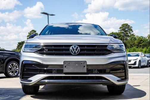 2022 Volkswagen Tiguan 2.0T SE R-Line Black 4MOTION