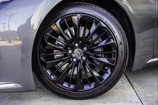 2022 Lexus LS 500 Base