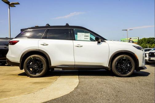 Radiant White 2027 INFINITI QX60 SPORT AWD