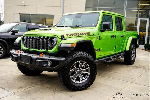2025 Jeep Gladiator Mojave X