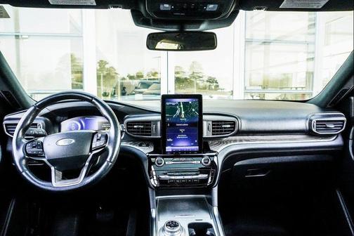 2021 Ford Explorer Platinum