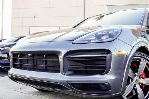 2021 Porsche Cayenne GTS