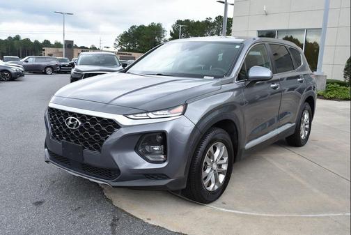 2019 Hyundai SANTA FE SE 2.4