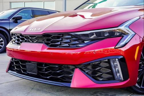 2025 Kia K5 GT