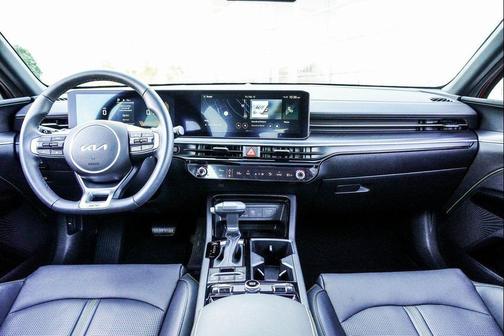 2025 Kia K5 GT