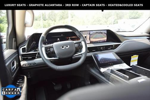 2025 INFINITI QX80 SENSORY AWD