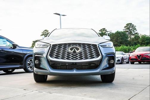 2025 INFINITI QX55 LUXE