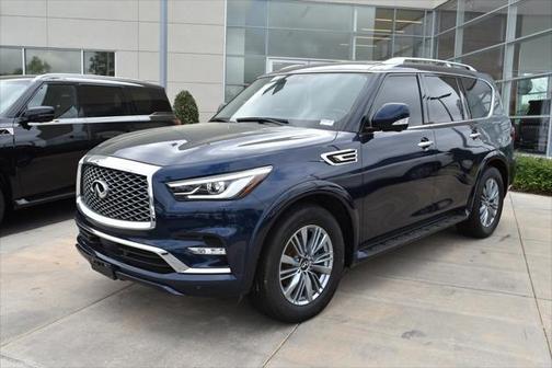 2023 INFINITI QX80 Luxe