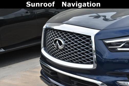 2023 INFINITI QX80 Luxe