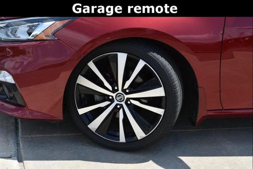 2020 Nissan Altima Platinum FWD