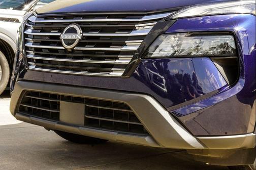Deep Ocean Blue Pearl 2025 Nissan Rogue SV