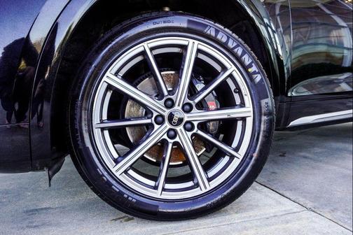 2023 Audi SQ5 3.0T Premium Plus