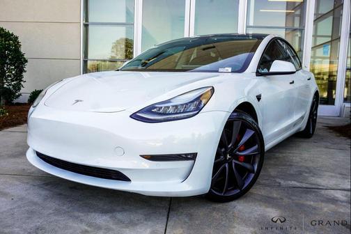 2020 Tesla Model 3 Performance