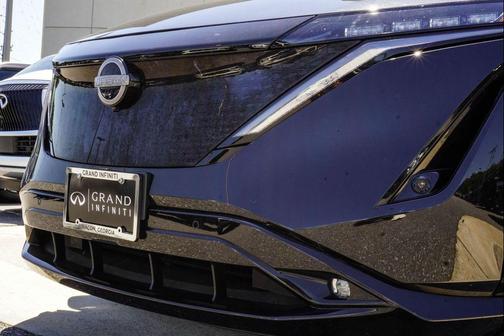 Black Diamond Pearl 2024 Nissan ARIYA EVOLVE+