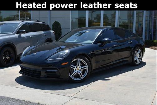 2018 Porsche Panamera Base