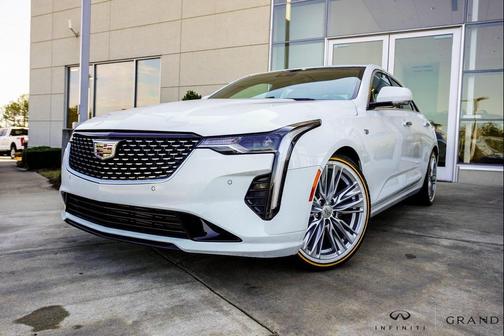 2022 Cadillac CT4 Premium Luxury