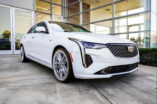 2022 Cadillac CT4 Premium Luxury