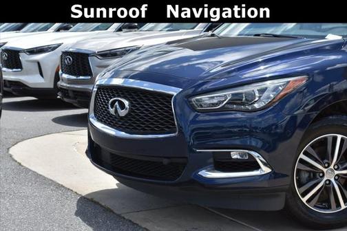 2017 INFINITI QX60 Base