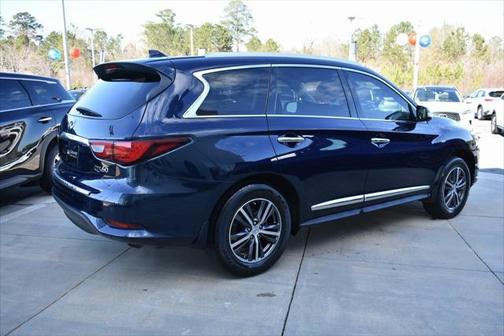 2017 INFINITI QX60 Base