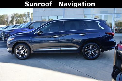 2017 INFINITI QX60 Base