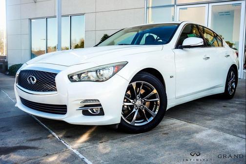 2017 INFINITI Q50 3.0t Signature Edition