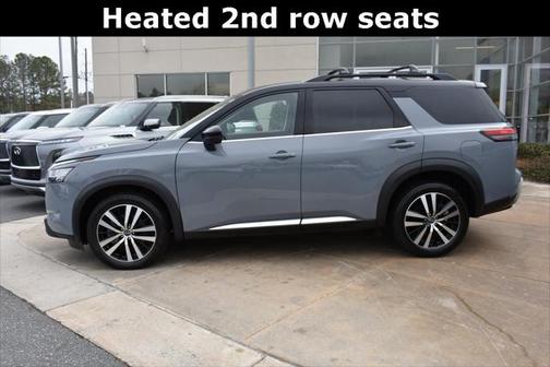 2023 Nissan Pathfinder Platinum 4WD