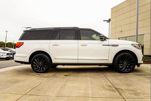 2021 Lincoln Navigator Black Label