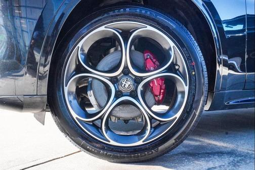 2022 Alfa Romeo Stelvio Ti