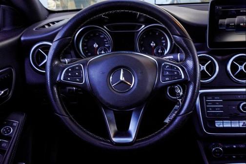 2017 Mercedes-Benz CLA 250 4MATIC