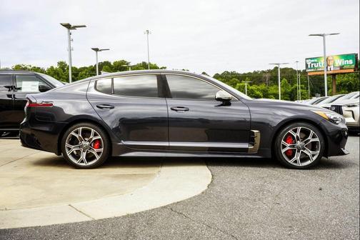 Panthera Metal 2019 Kia Stinger GT2