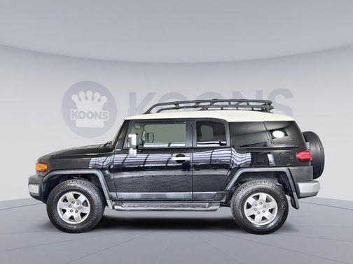 2010 Toyota FJ Cruiser Base