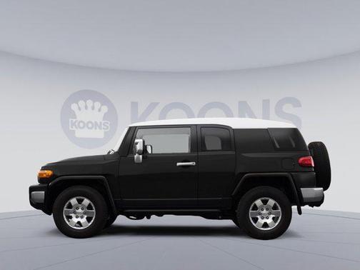 2010 Toyota FJ Cruiser Base
