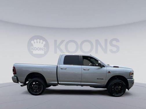 2022 RAM 2500 Big Horn Crew Cab 4x4 6'4' Box